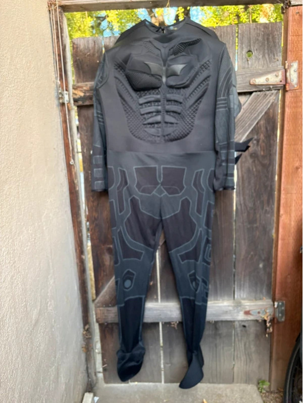 Rubie's Batman muscle chest costume jumpsuit textured armor plating on the chest